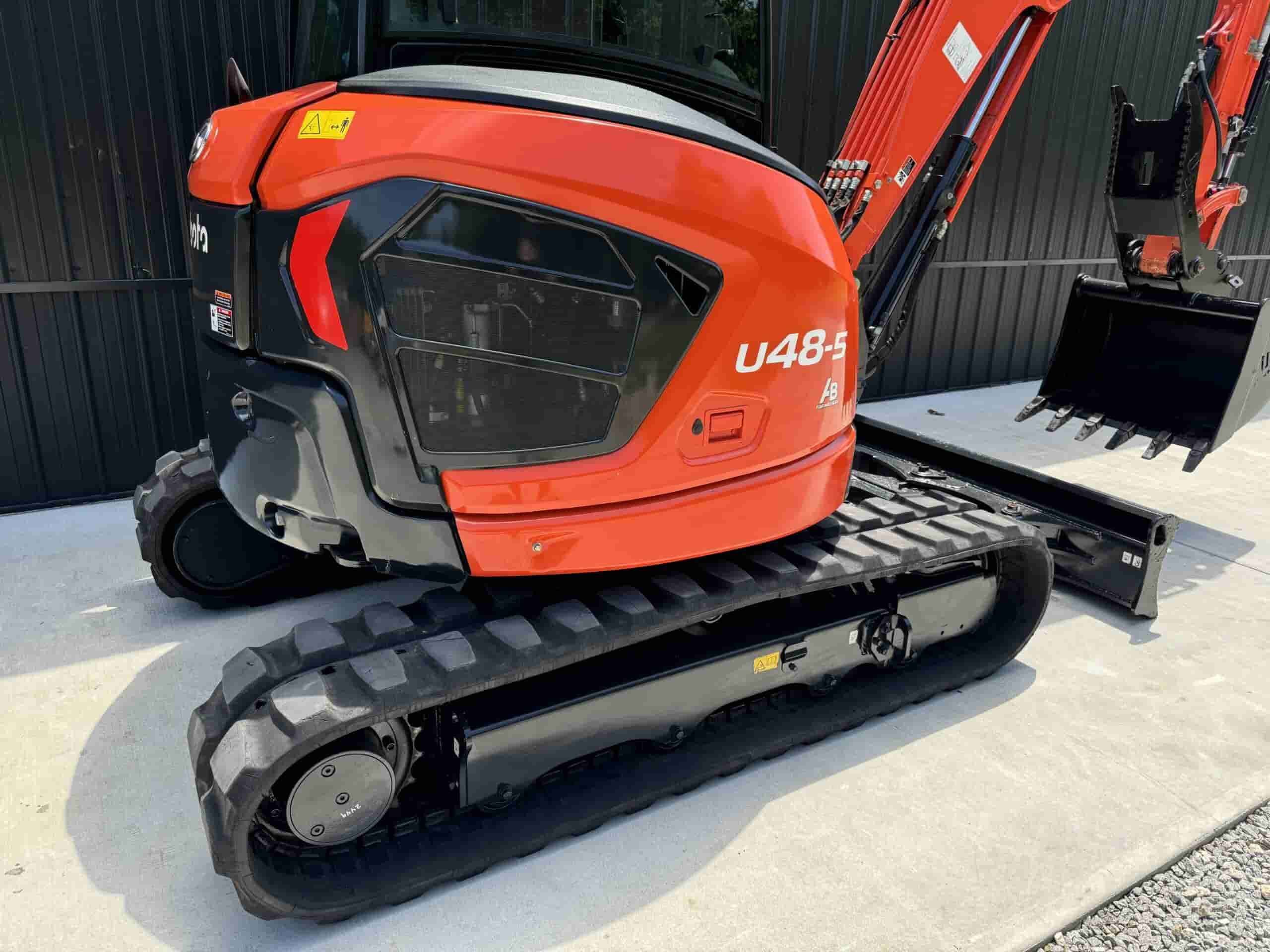 2021 KUBOTA U48-5
